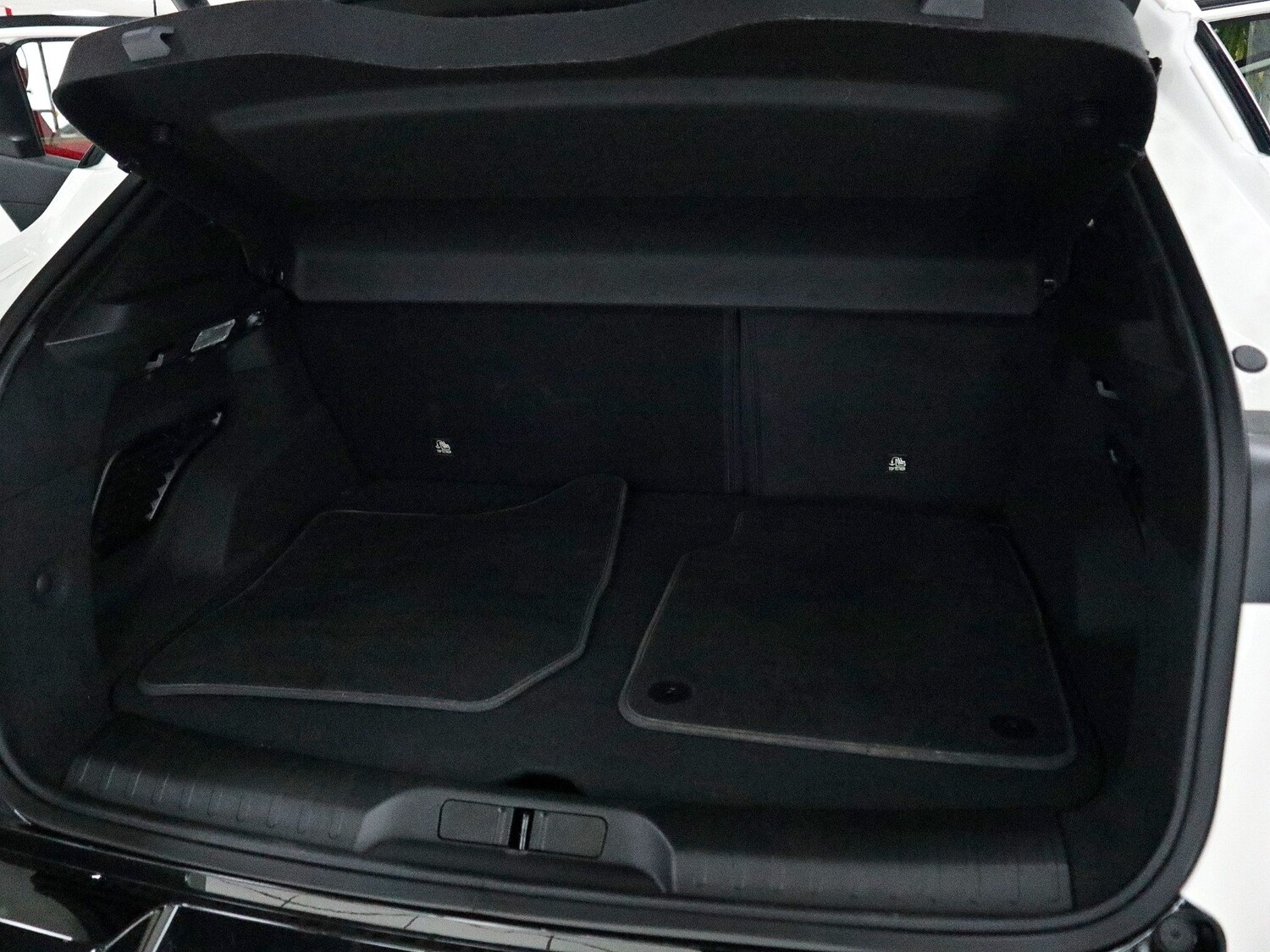 Used Alfa Romeo Junior 2025 for sale - 77303920: Photo 18