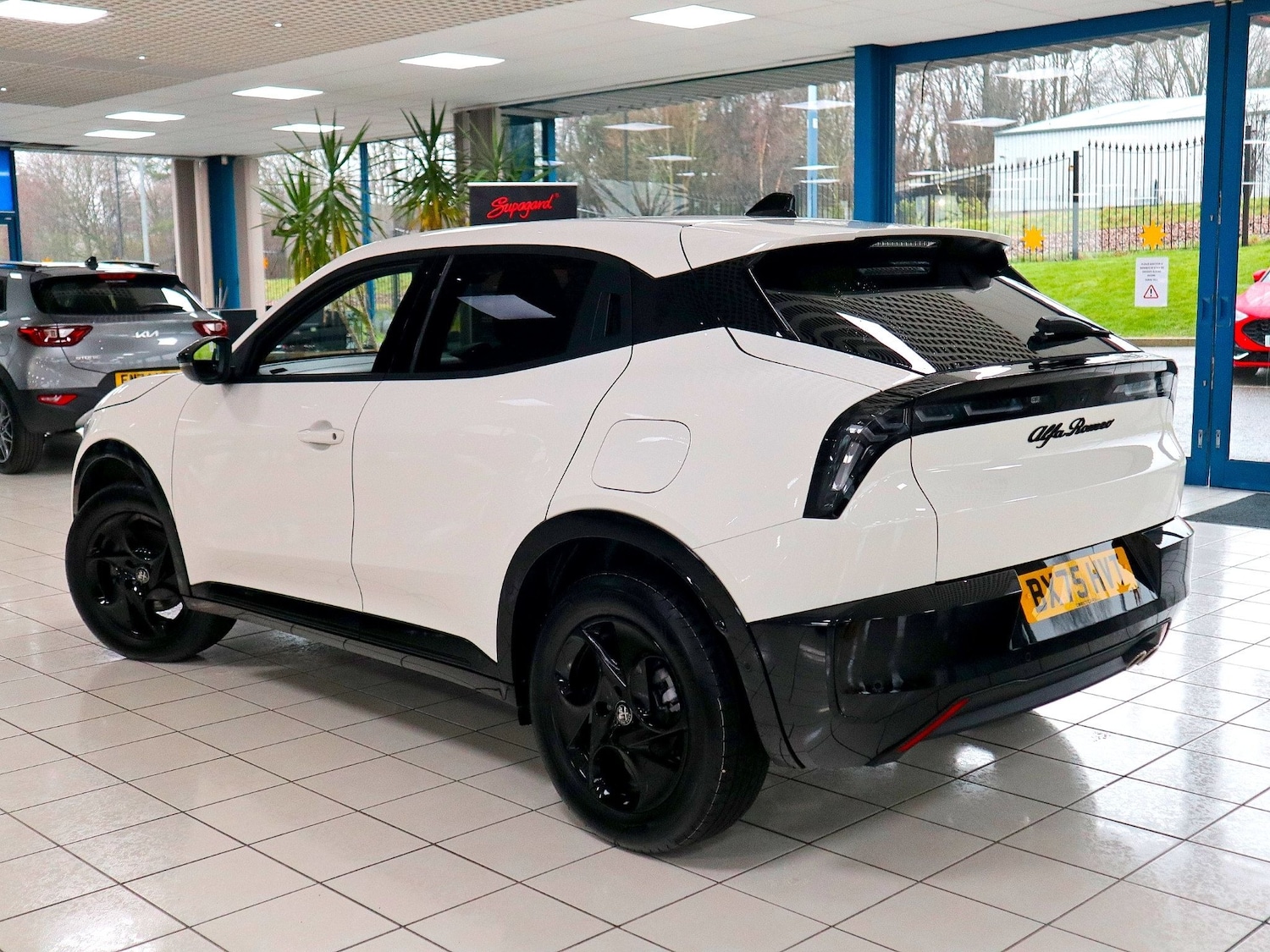 Used Alfa Romeo Junior 2025 for sale - 77303920: Photo 2