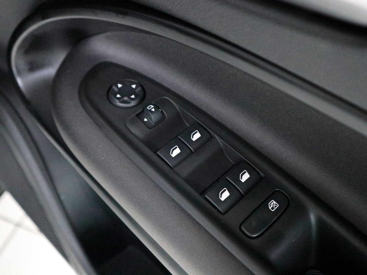 Used Alfa Romeo Junior 2025 for sale - 77303920: Photo 26