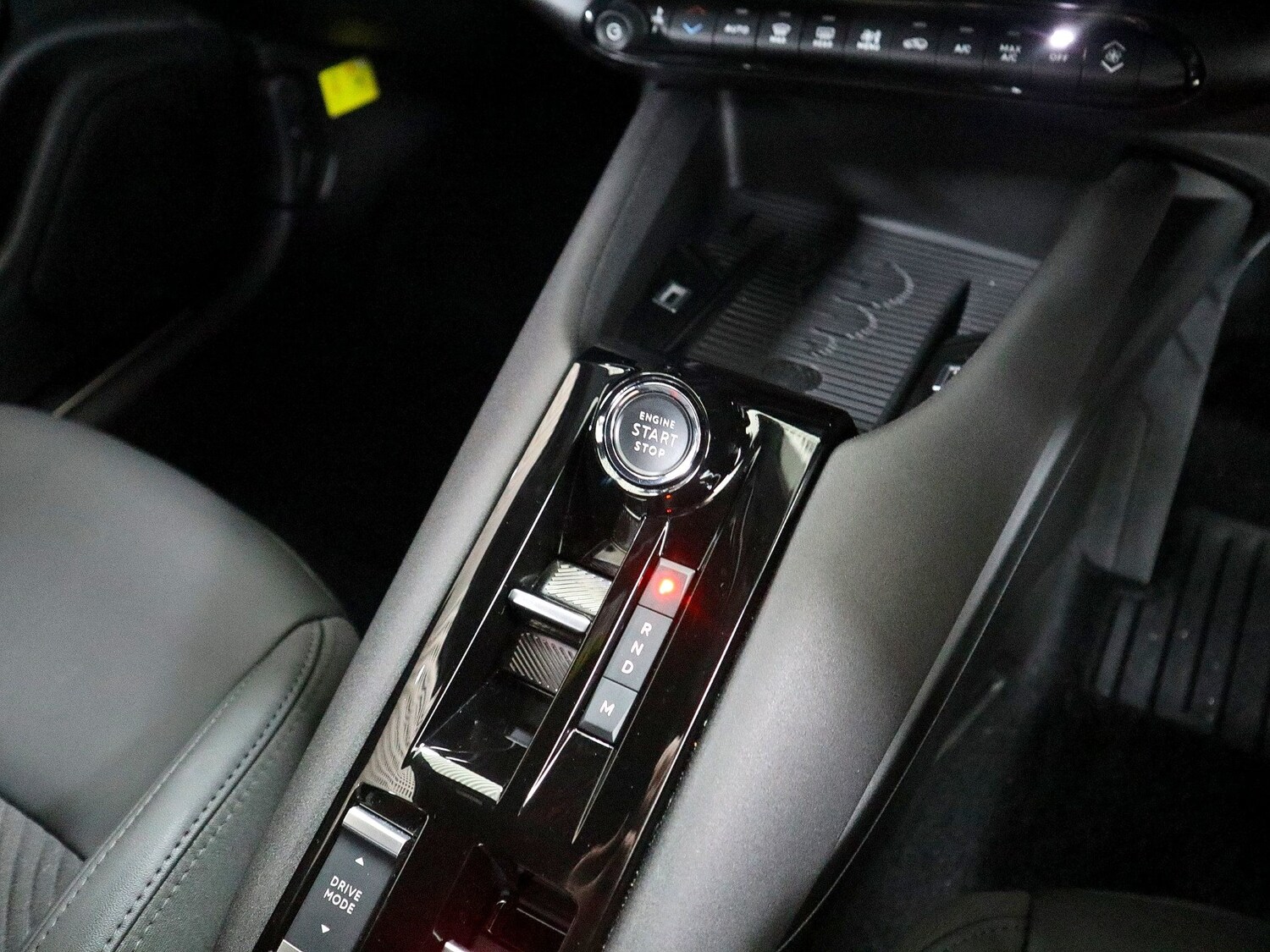 Used Alfa Romeo Junior 2025 for sale - 77303920: Photo 28