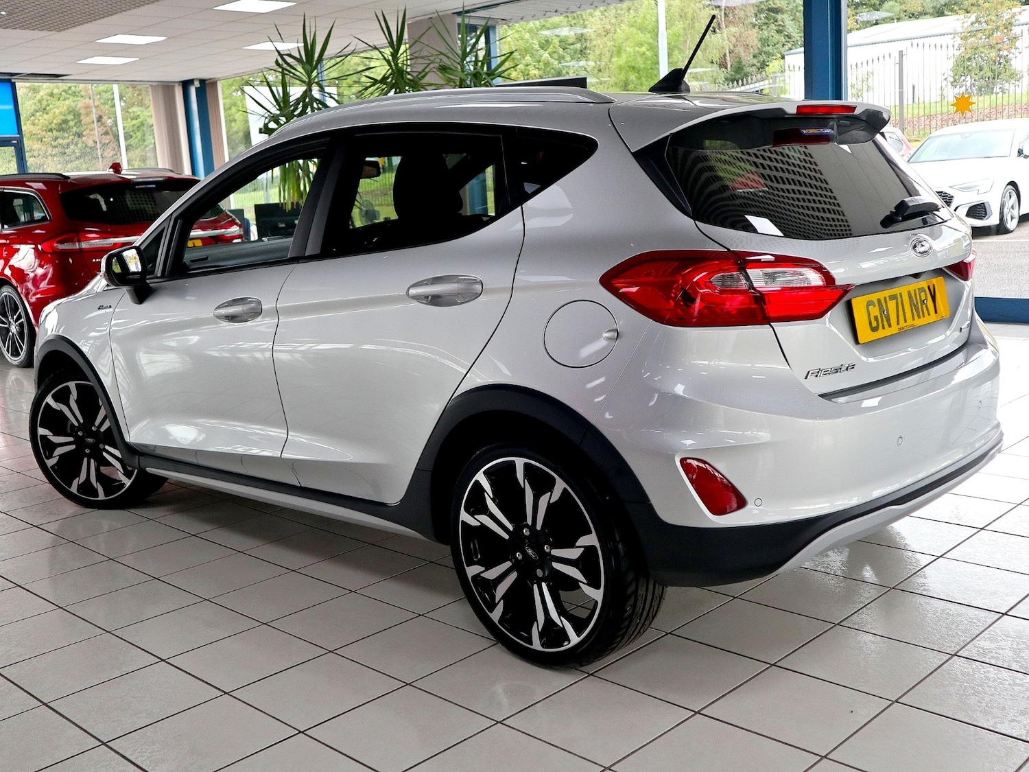 Used Ford Fiesta 2021 for sale - 77342842: Photo 2