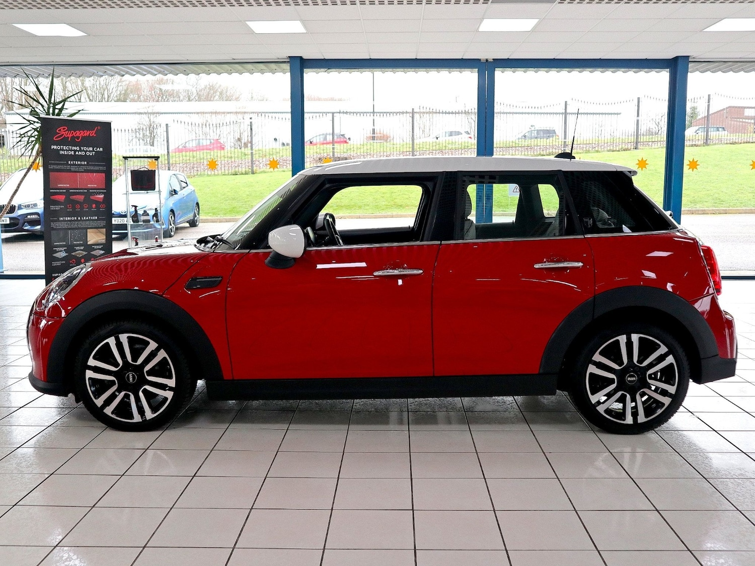 Used MINI Hatch 2021 for sale - 76785390: Photo 10