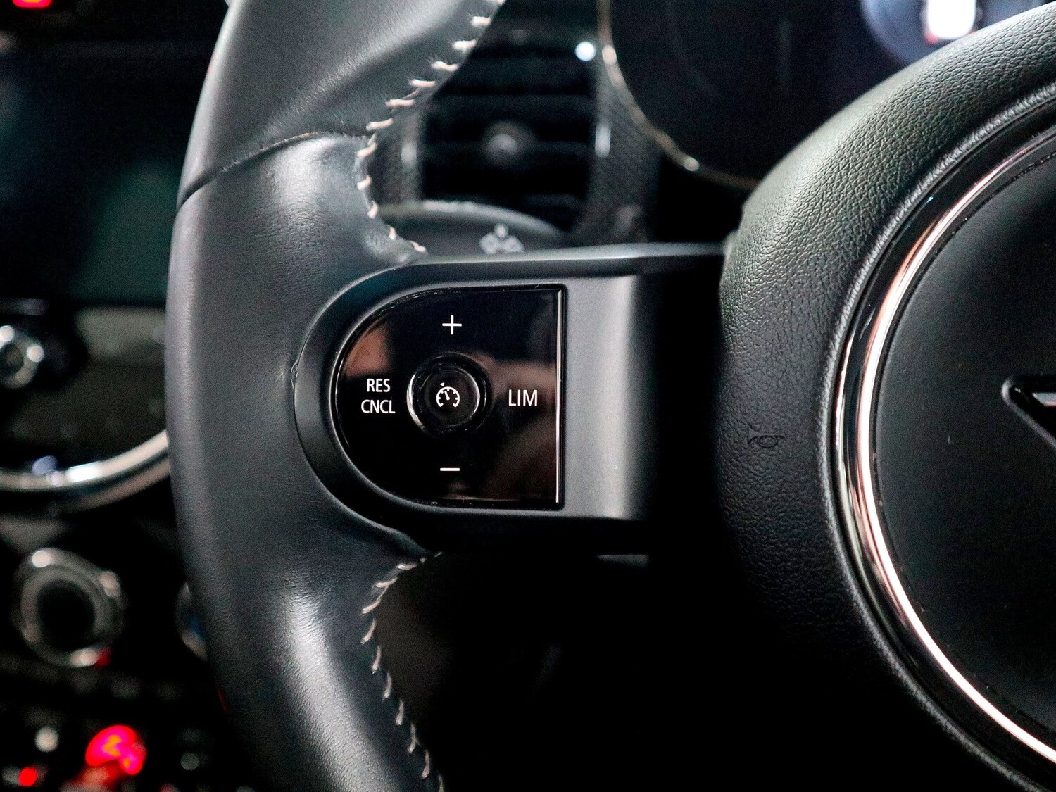 Used MINI Hatch 2021 for sale - 76785390: Photo 37