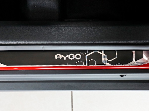 Used Toyota AYGO 2023 for sale - 75518130: Photo 25