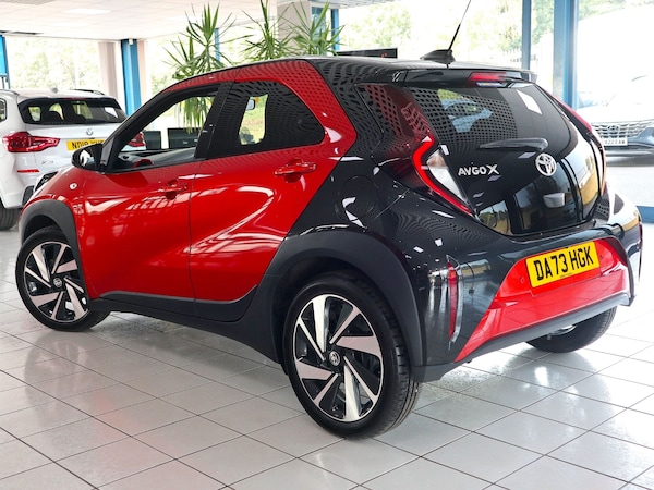 Used Toyota AYGO 2023 for sale - 75518130: Photo 2