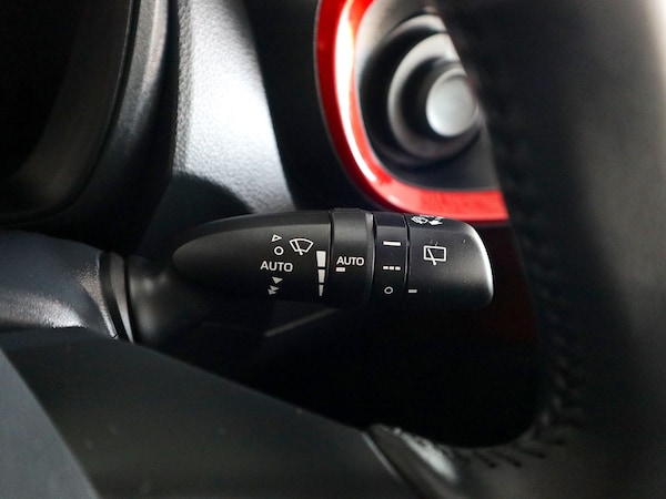 Used Toyota AYGO 2023 for sale - 75518130: Photo 38