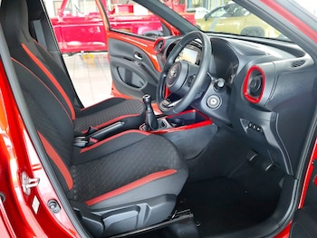 Used Toyota AYGO 2023 for sale - 75518130: Photo