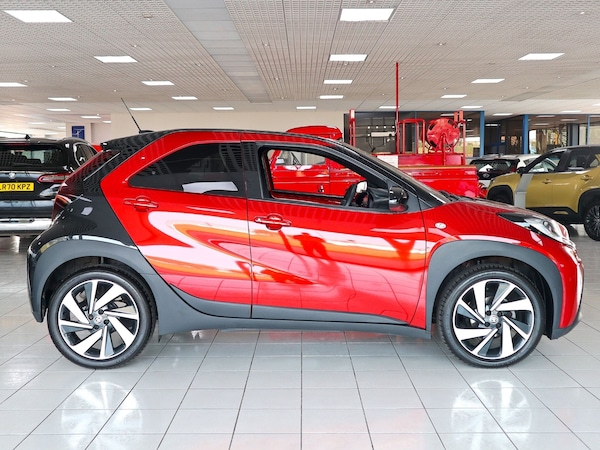 Used Toyota AYGO 2023 for sale - 75518130: Photo 6