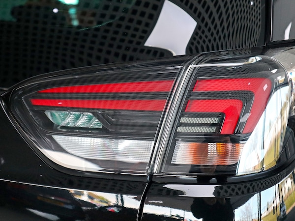 Used Vauxhall Crossland 2024 for sale - 74211504: Photo 14
