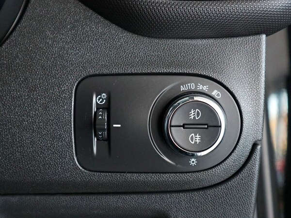Used Vauxhall Crossland 2024 for sale - 74211504: Photo 25