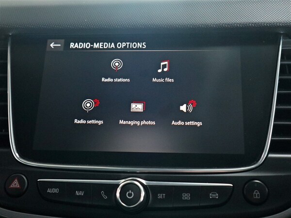Used Vauxhall Crossland 2024 for sale - 74211504: Photo 30
