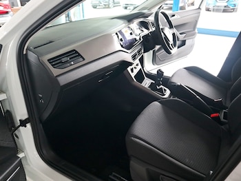 Used Volkswagen Polo 2018 for sale - 79060614: Photo
