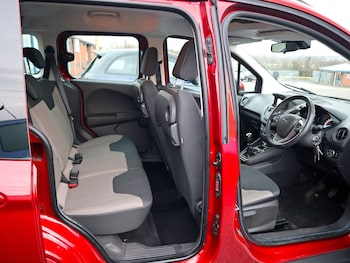 Used Ford Tourneo Courier 2019 for sale - 77154625: Photo