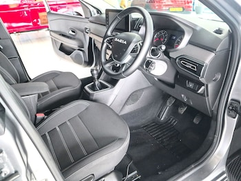 Used Dacia Jogger 2025 for sale - 79060618: Photo