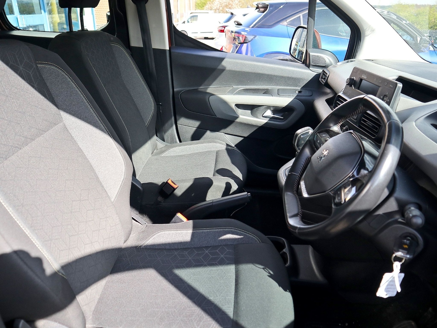 Used Peugeot Rifter 2020 for sale - 78202525: Photo 3