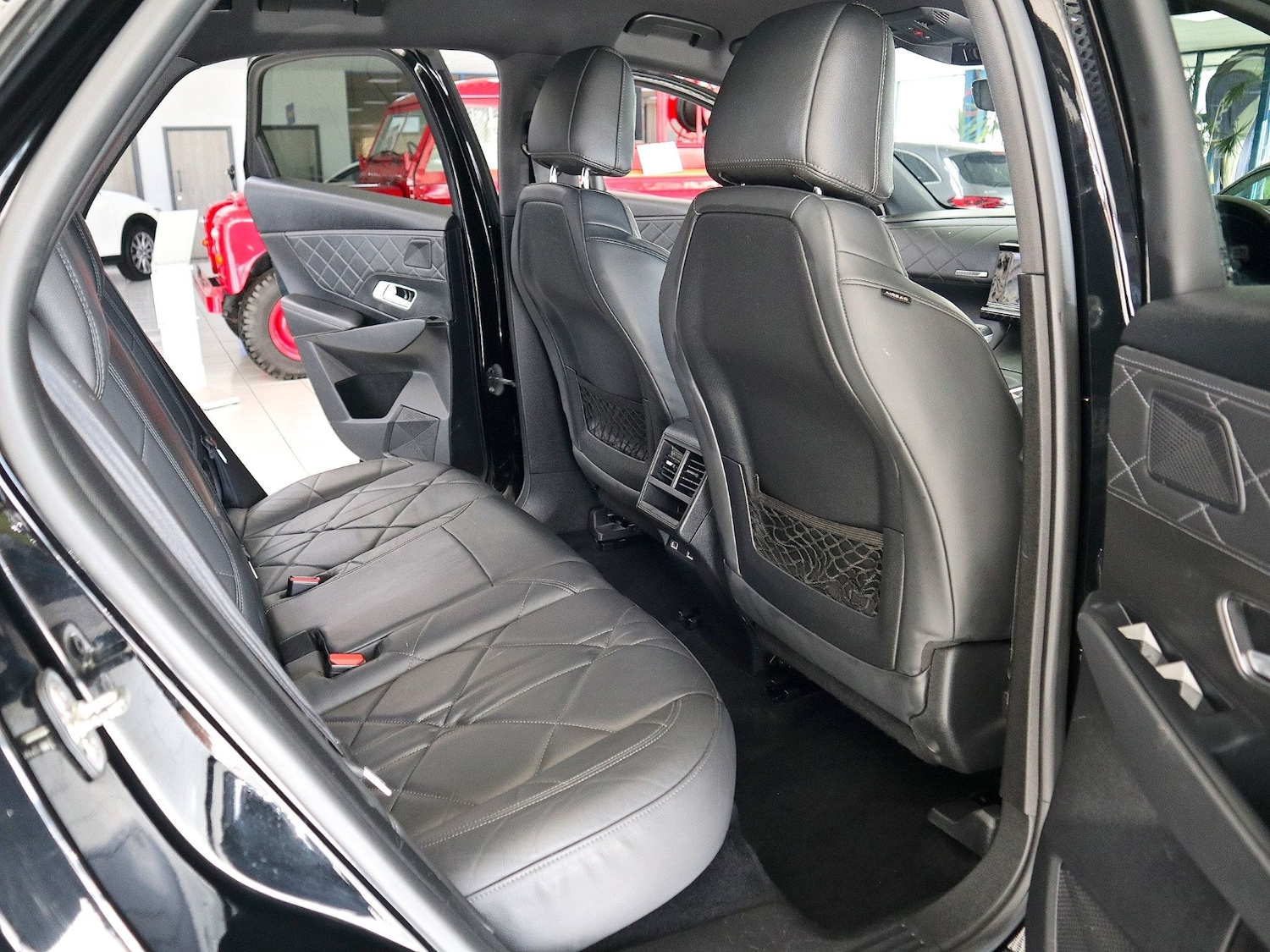 Used DS Automobiles DS 7 Crossback 2018 for sale - 75587524: Photo 19