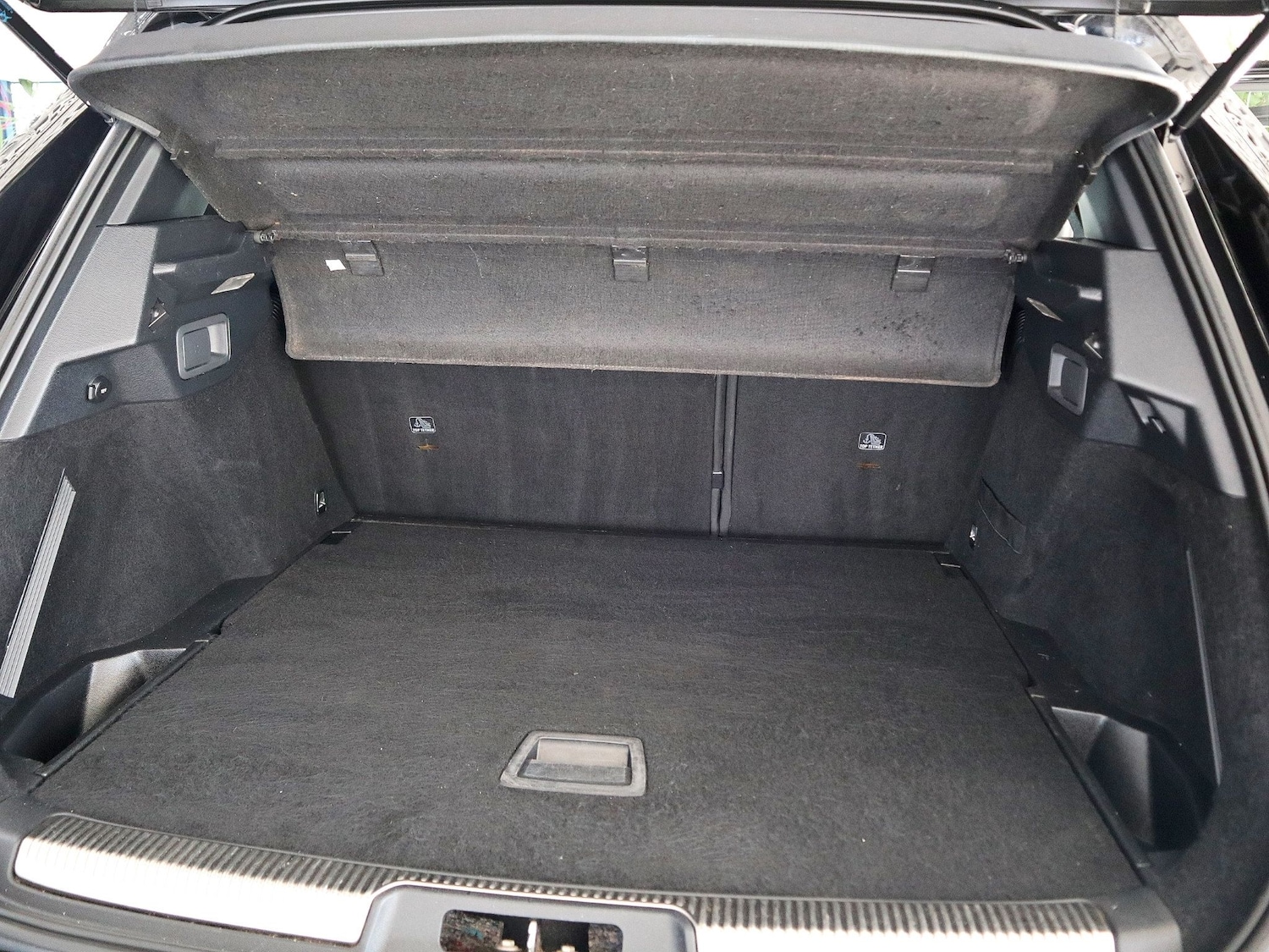 Used DS Automobiles DS 7 Crossback 2018 for sale - 75587524: Photo 23