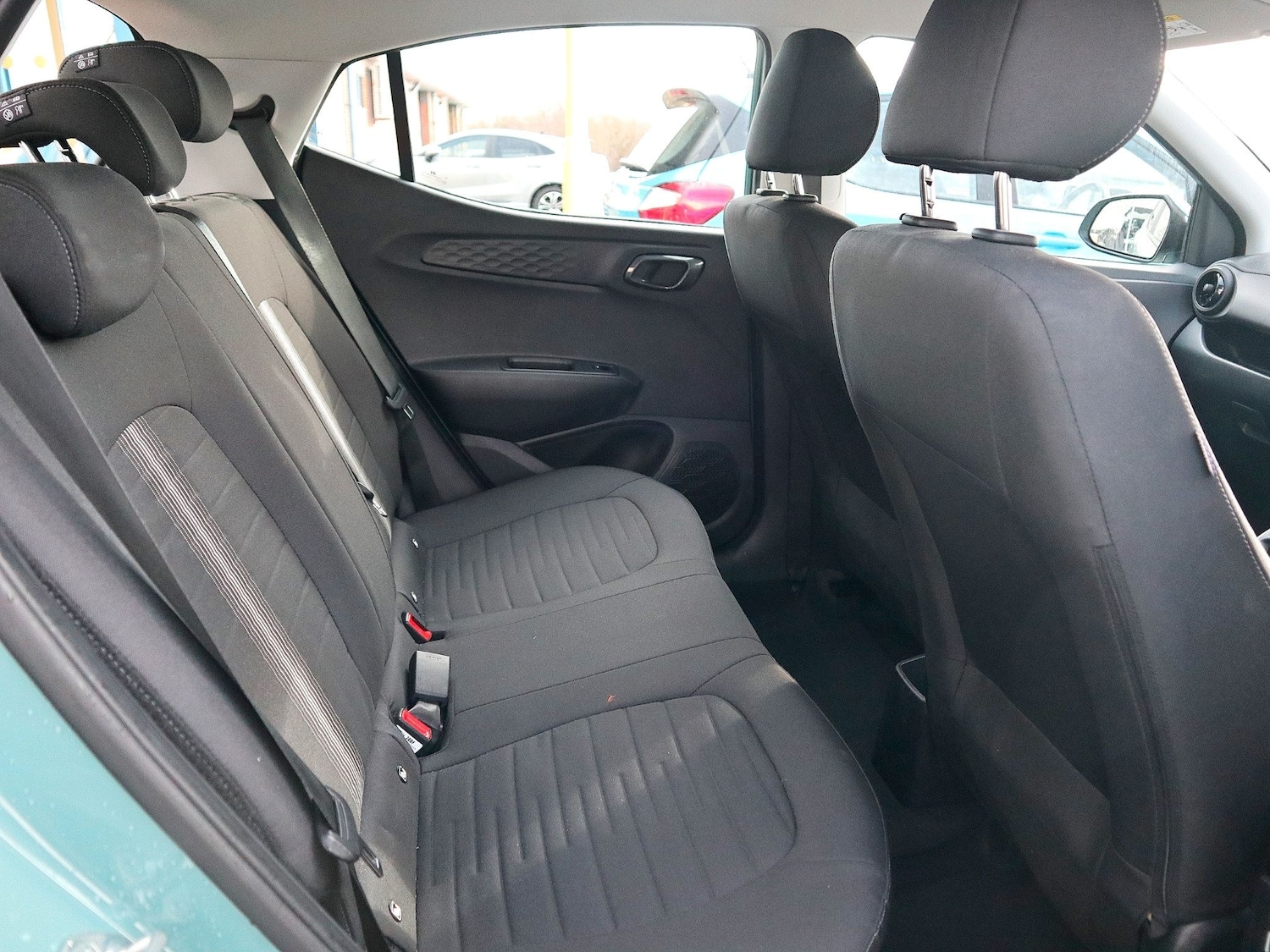 Used Hyundai i10 2024 for sale - 77656517: Photo 4