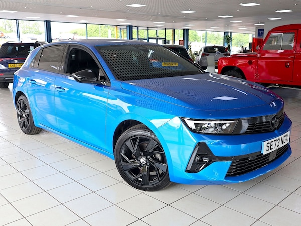 Used Vauxhall Astra 2023 for sale - 74463192: Photo 1