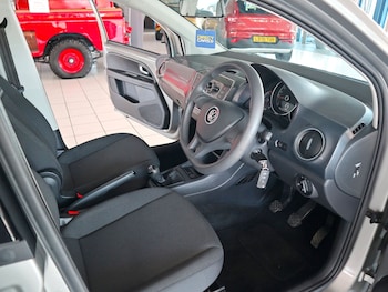 Used Volkswagen up! 2020 for sale - 79025284: Photo