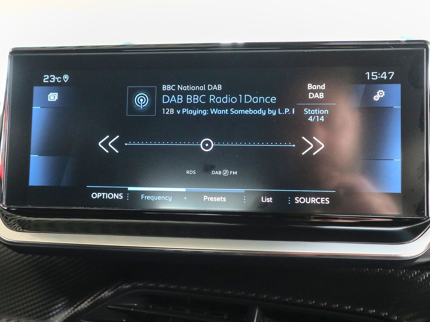 Used Peugeot 2008 2022 for sale - 77643971: Photo 29