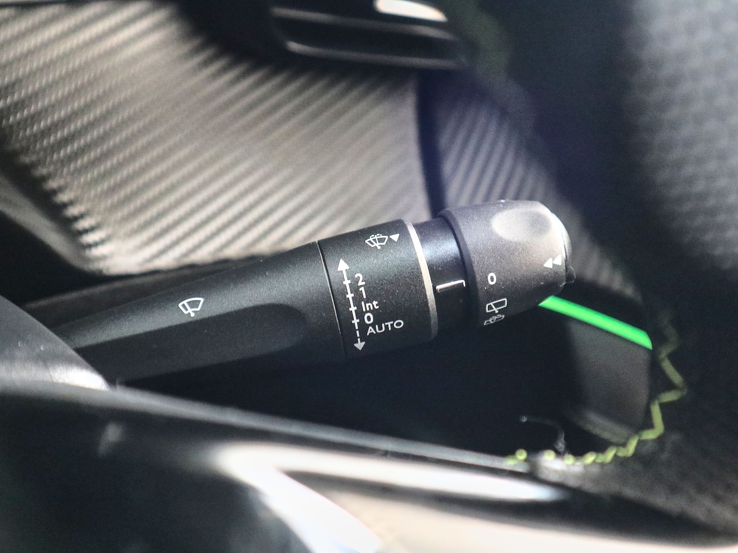 Used Peugeot 2008 2022 for sale - 77643971: Photo 40