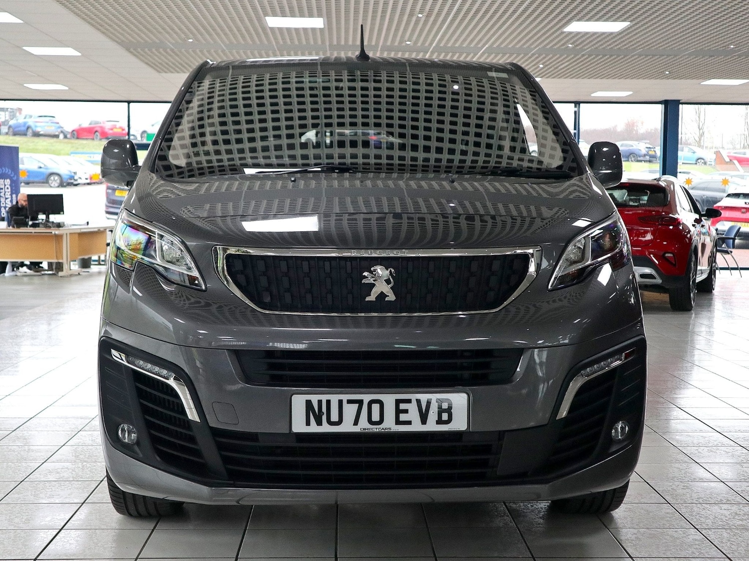 Used Peugeot Traveller 2020 for sale - 76347406: Photo 14
