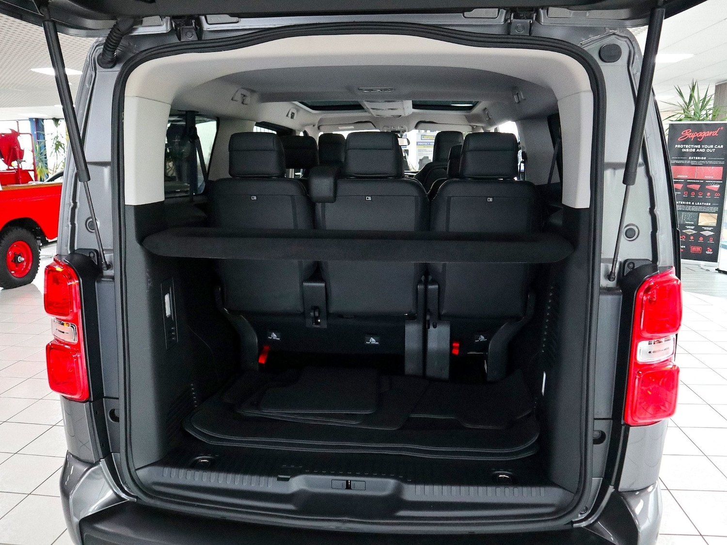 Used Peugeot Traveller 2020 for sale - 76347406: Photo 26