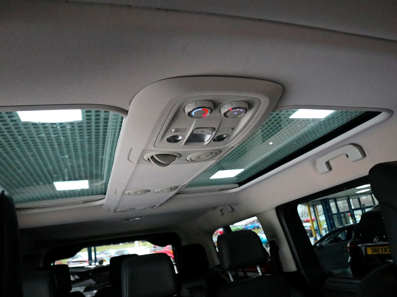 Used Peugeot Traveller 2020 for sale - 76347406: Photo 29