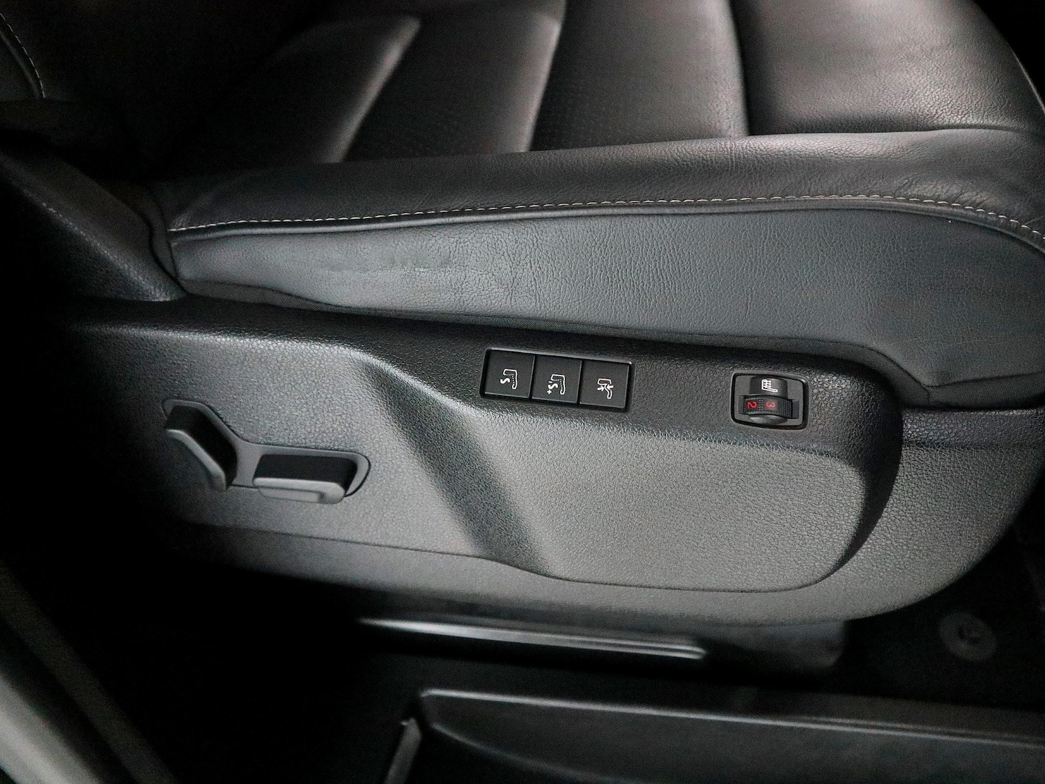 Used Peugeot Traveller 2020 for sale - 76347406: Photo 34