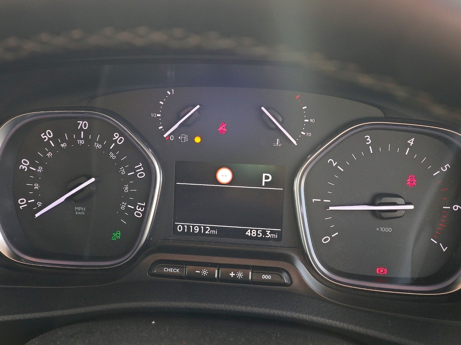 Used Peugeot Traveller 2020 for sale - 76347406: Photo 7