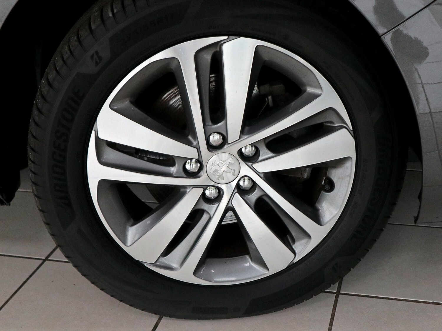 Used Peugeot Traveller 2020 for sale - 76347406: Photo 8