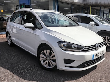 Used Volkswagen Golf SV 2017 for sale - 79060609: Photo