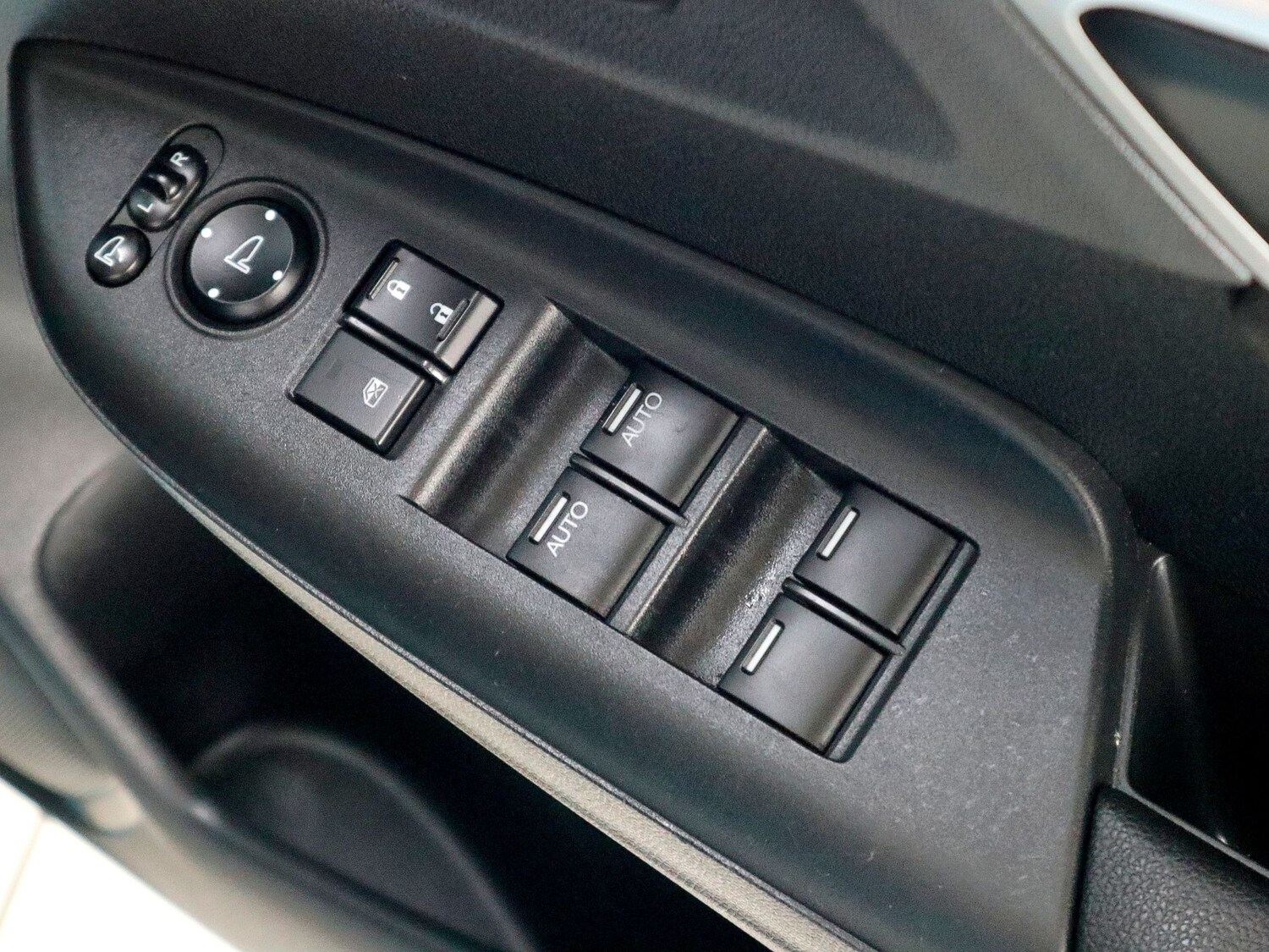 Used Honda Jazz 2018 for sale - 75550583: Photo 24