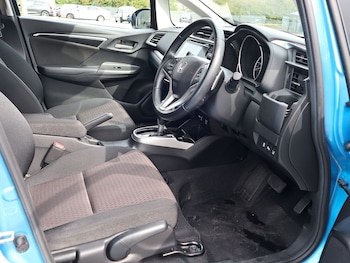 Used Honda Jazz 2018 for sale - 75550583: Photo
