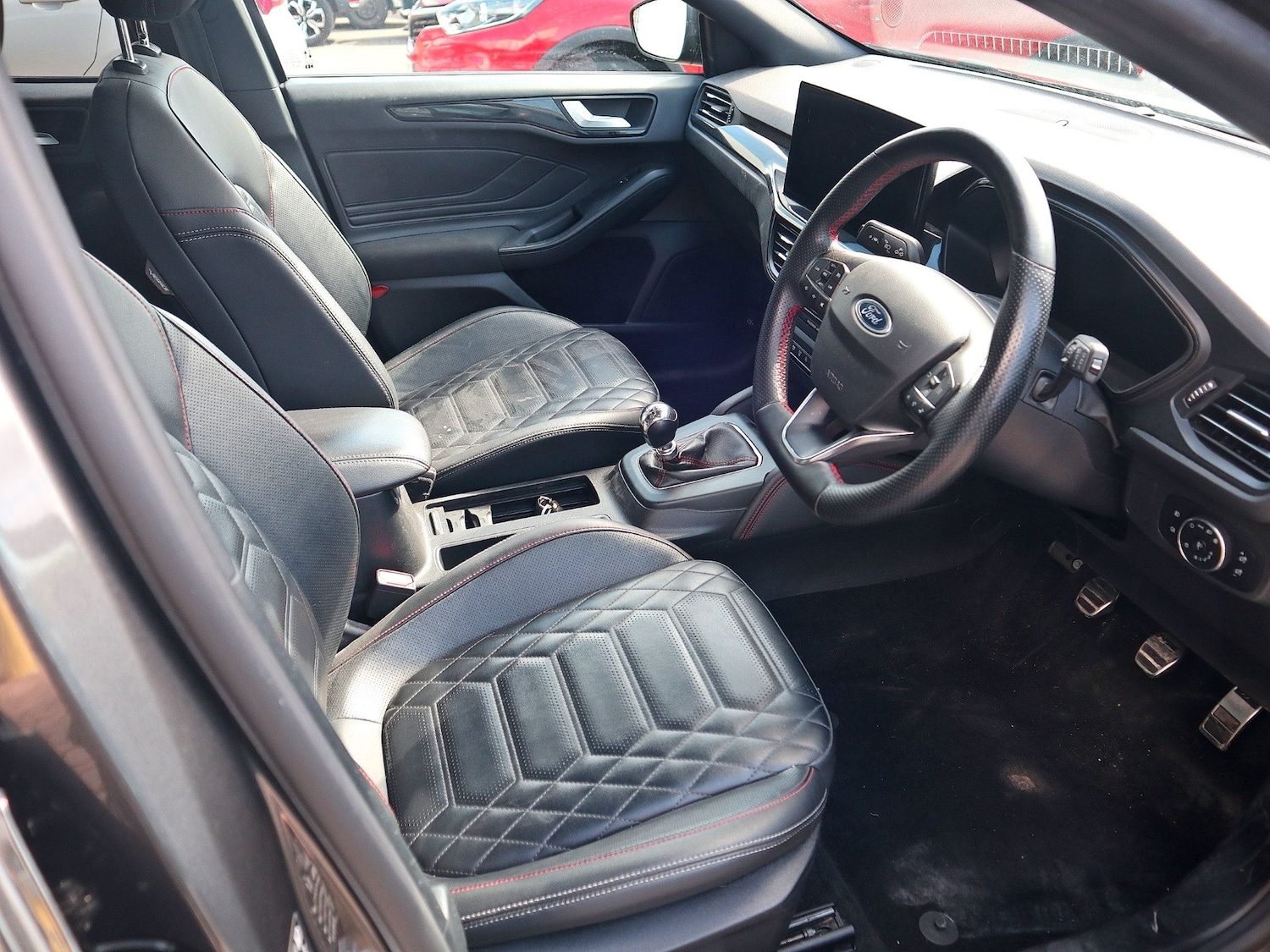 Used Ford Focus 2023 for sale - 78112672: Photo 3