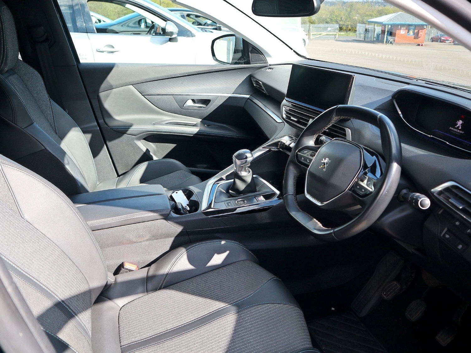 Used Peugeot 3008 2021 for sale - 78112670: Photo 3