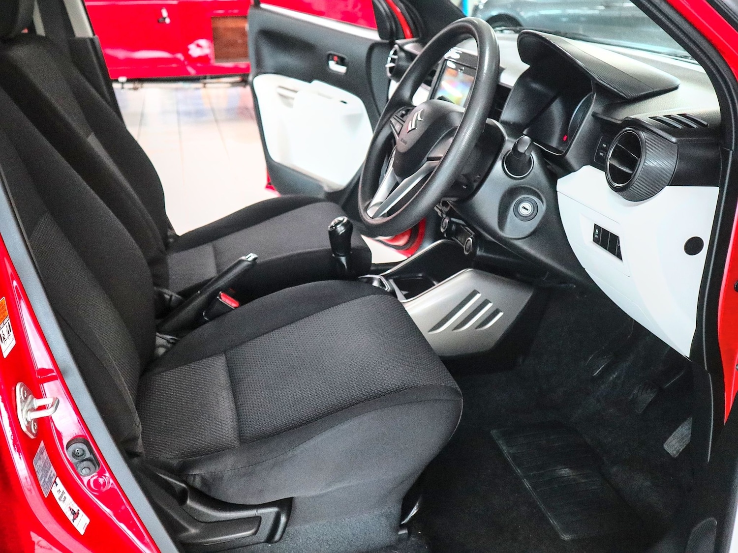 Used Suzuki Ignis 2018 for sale - 77357490: Photo 3