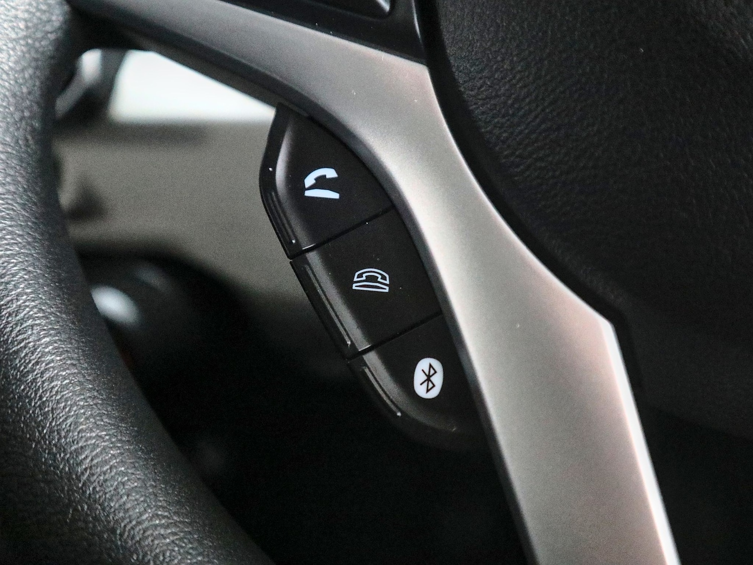 Used Suzuki Ignis 2018 for sale - 77357490: Photo 35