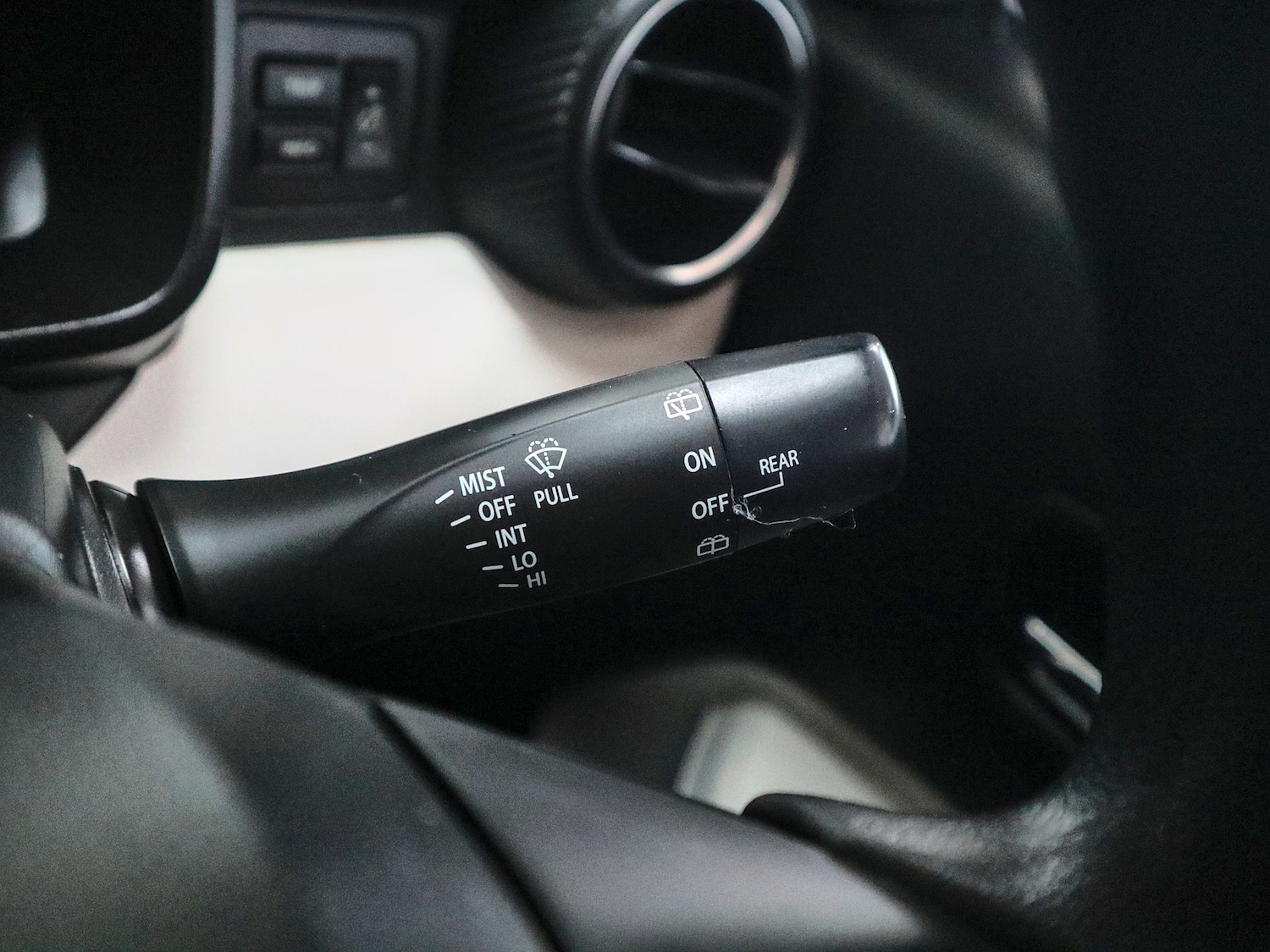 Used Suzuki Ignis 2018 for sale - 77357490: Photo 37