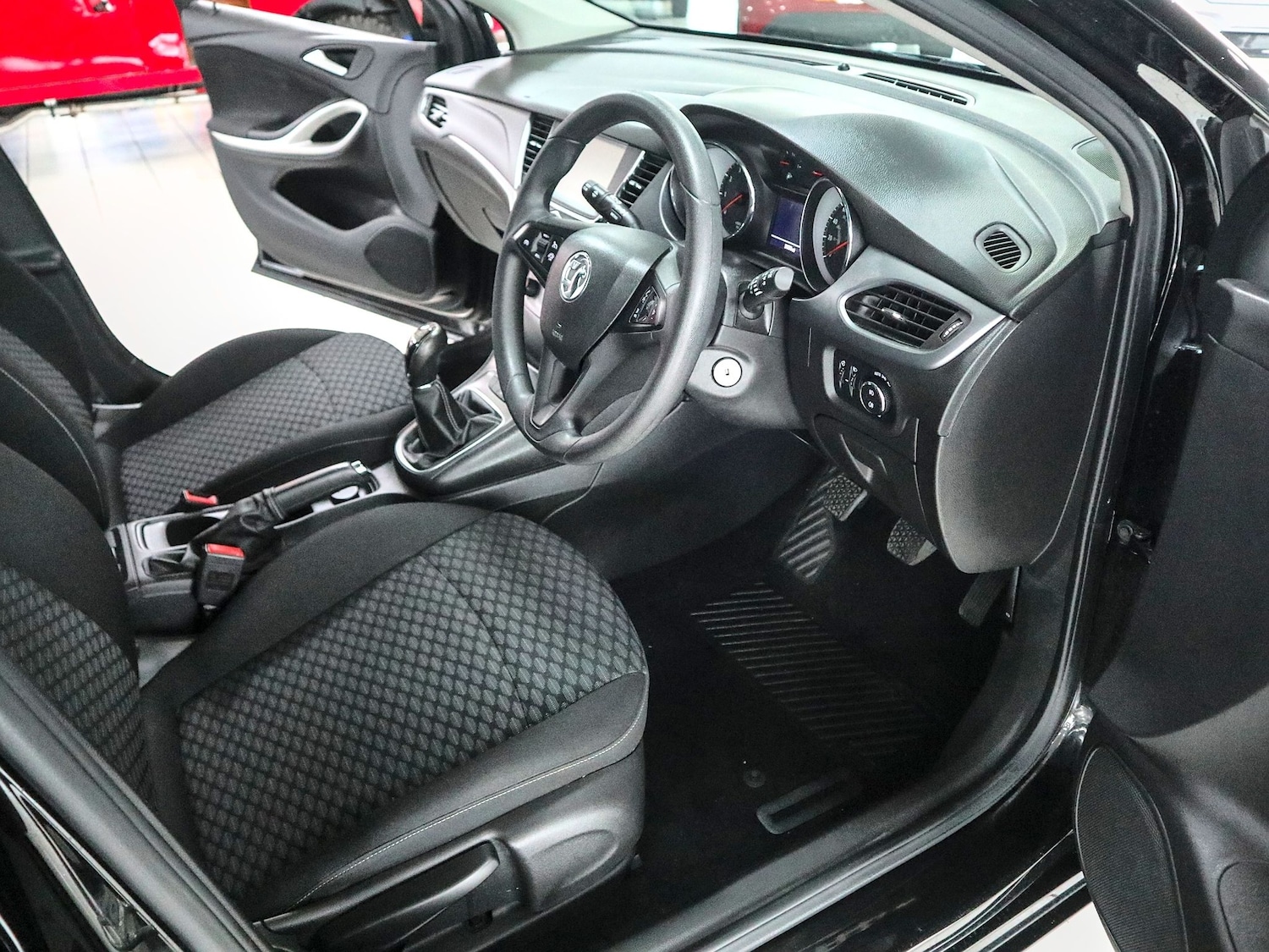 Used Vauxhall Astra 2018 for sale - 77508773: Photo 3