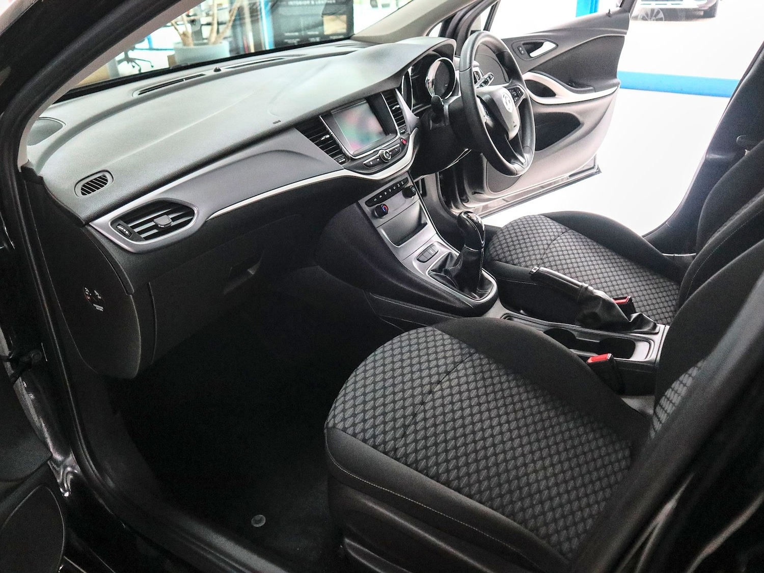 Used Vauxhall Astra 2018 for sale - 77508773: Photo 4