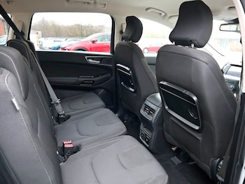 Used Ford S-Max 2022 for sale - 77807409: Photo