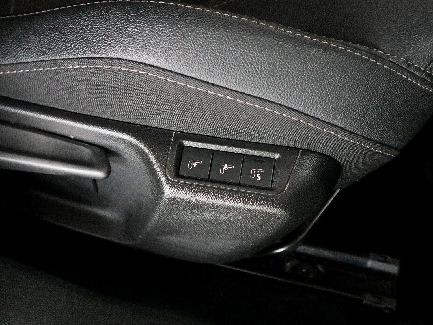 Used Vauxhall Mokka 2023 for sale - 76107583: Photo 24