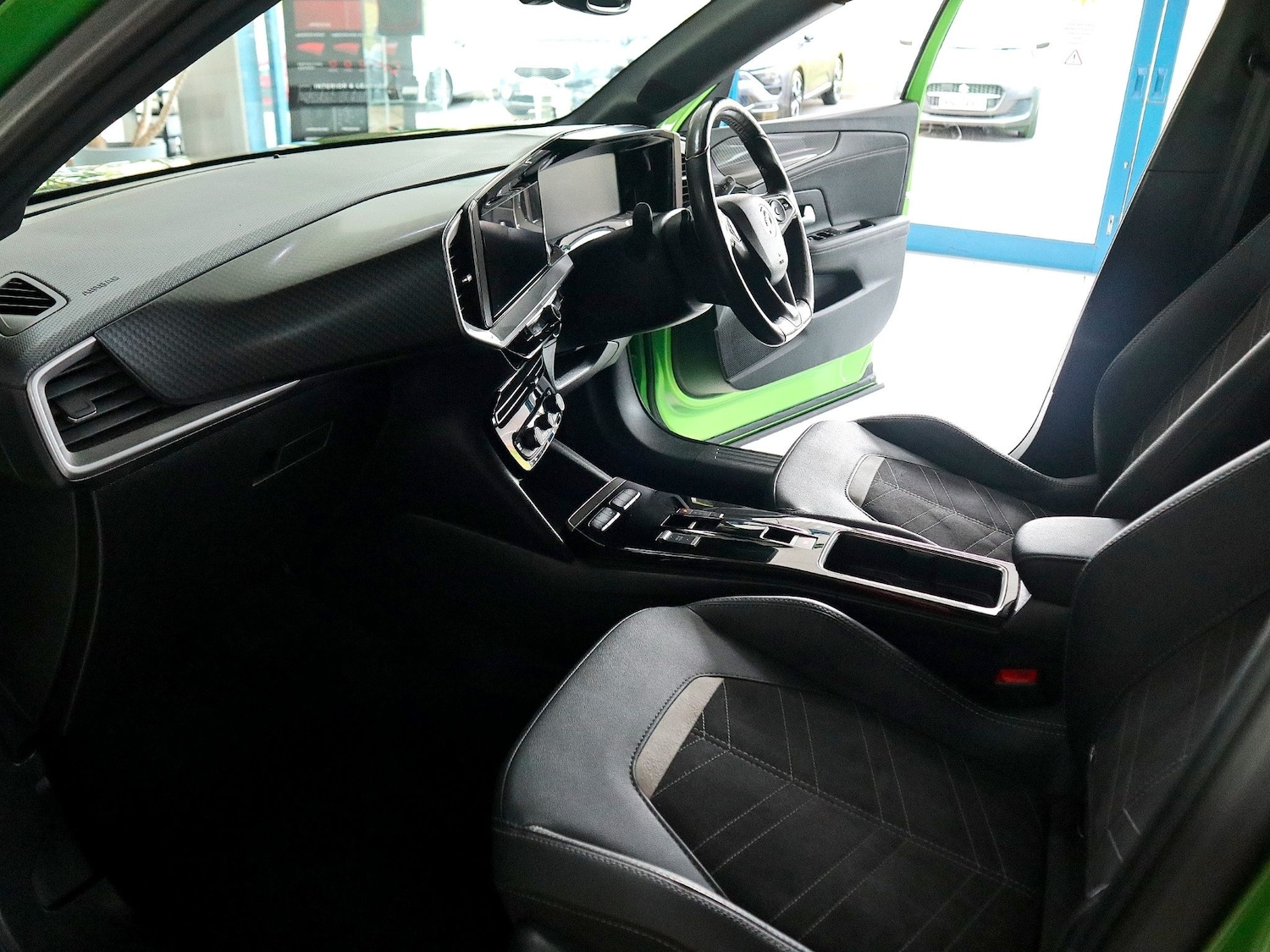 Used Vauxhall Mokka 2023 for sale - 76107583: Photo 4