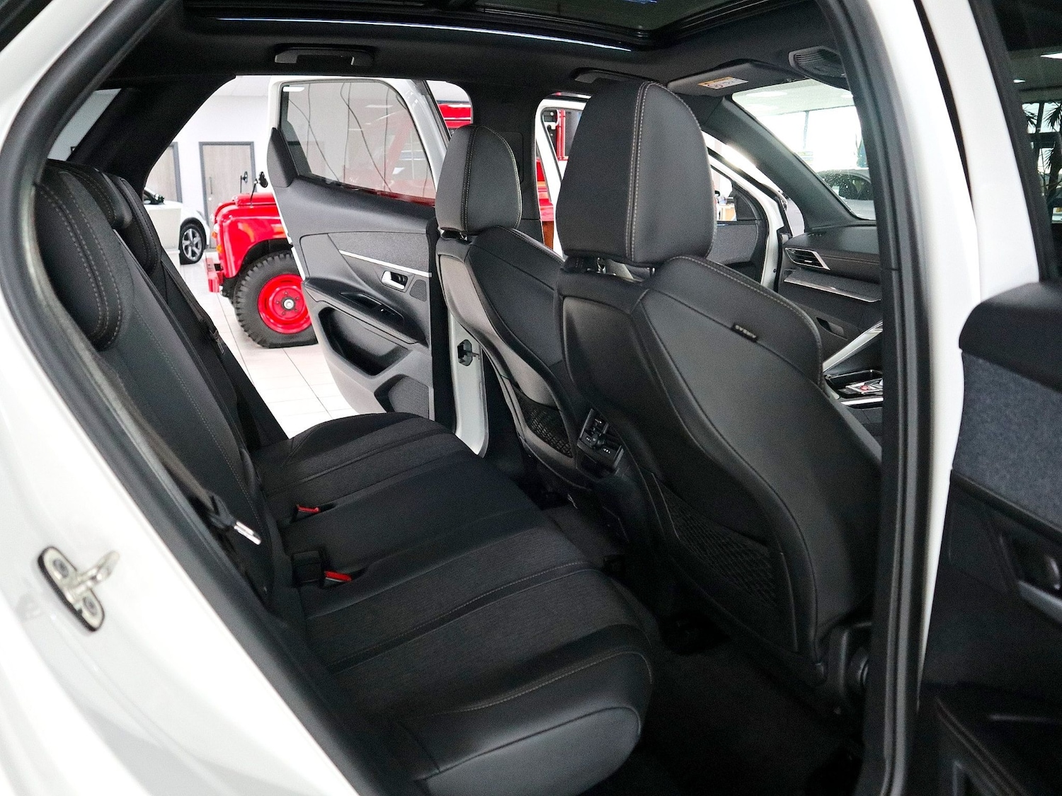 Used Peugeot 3008 2019 for sale - 76726057: Photo 17