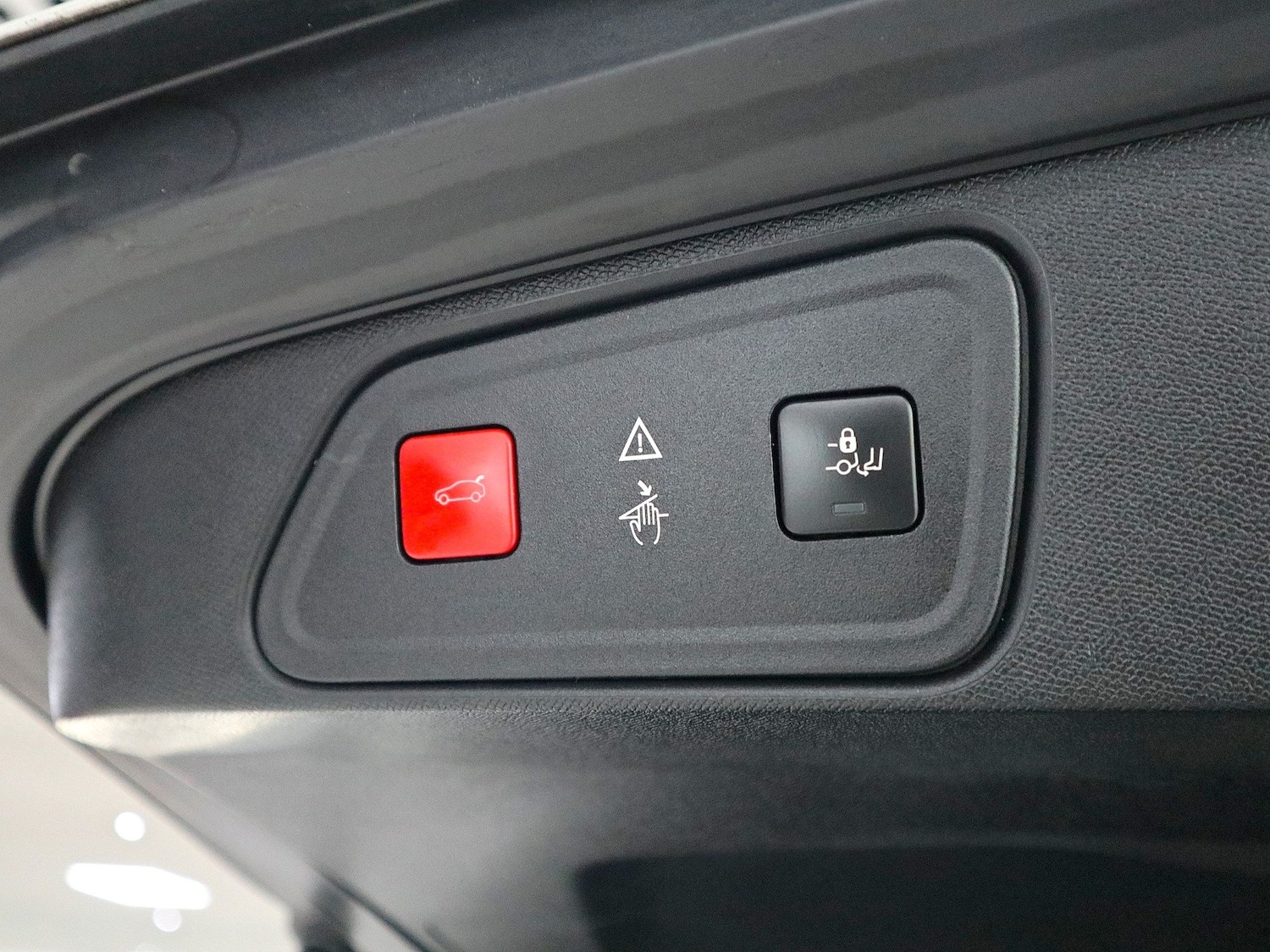 Used Peugeot 3008 2019 for sale - 76726057: Photo 23