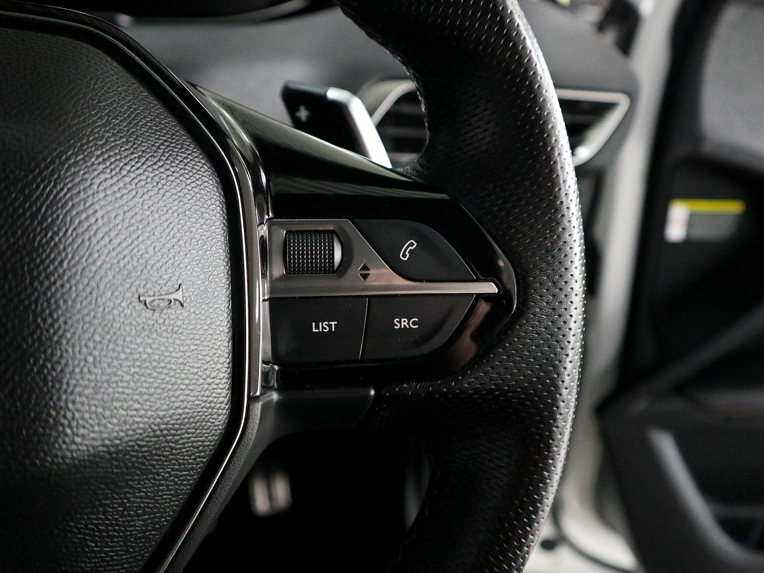 Used Peugeot 3008 2019 for sale - 76726057: Photo 31