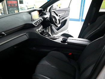 Used Peugeot 3008 2019 for sale - 76726057: Photo