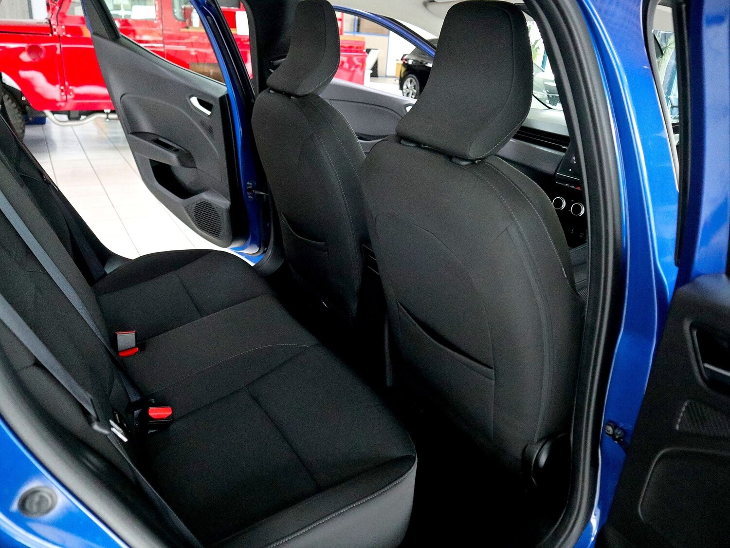 Used Renault Clio 2023 for sale - 75976192: Photo 18